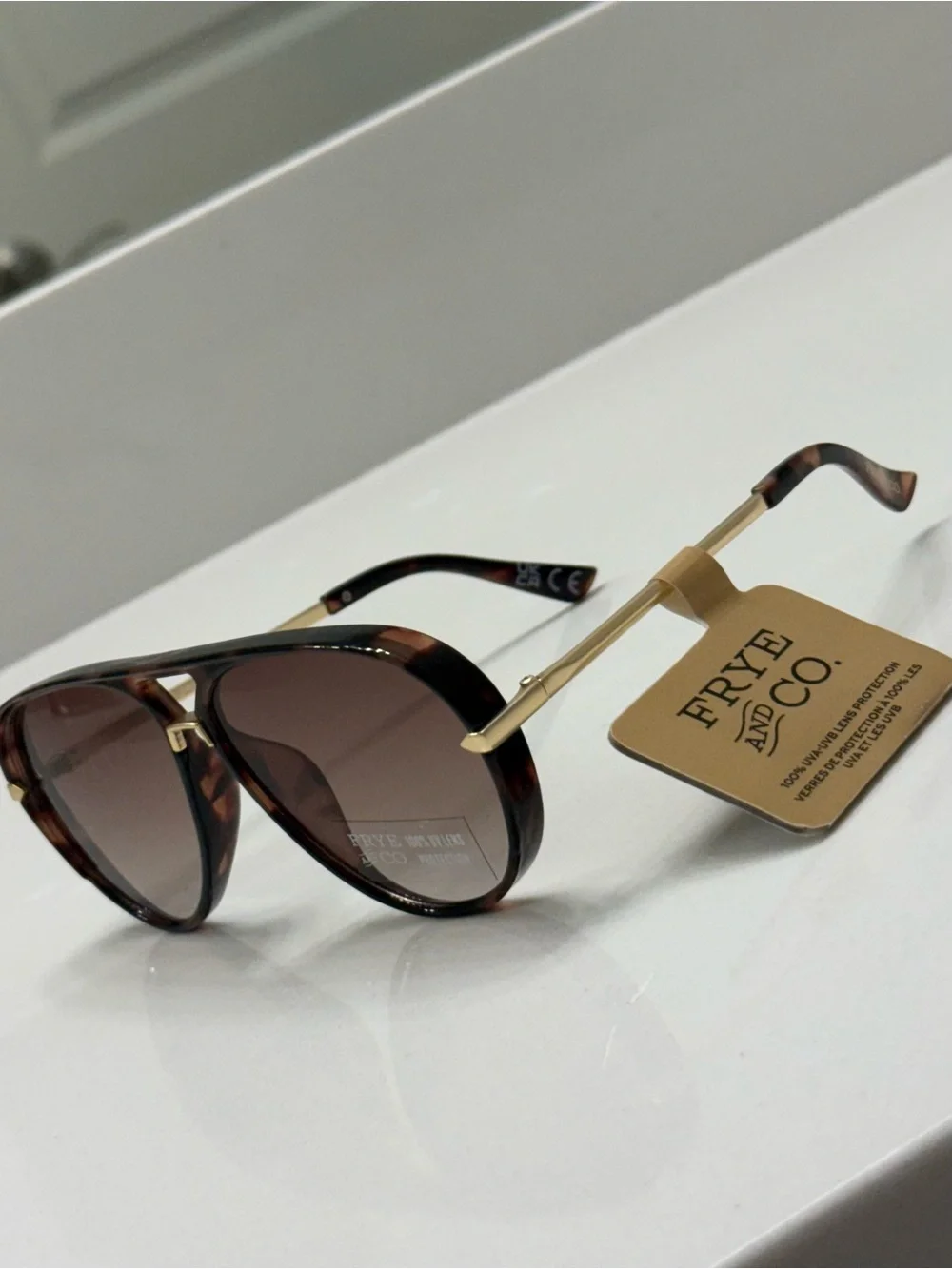 FRYE AND CO. Brown Tortoiseshell Aviator Sunglasses with Gold Temples NWT